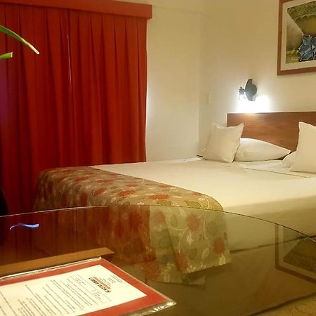 Hotel Amalfi Asunción Esterno foto