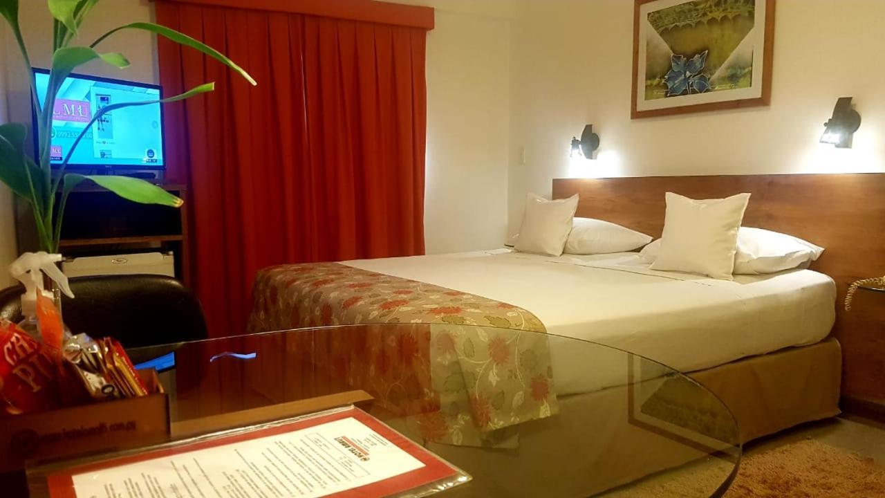 Hotel Amalfi Asunción Esterno foto