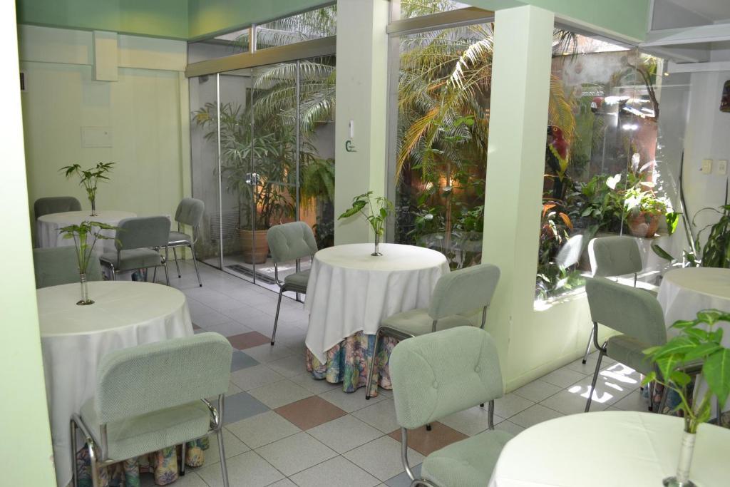 Hotel Amalfi Asunción Esterno foto